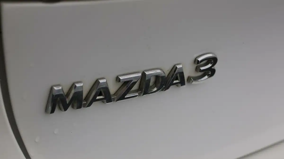 2020-mazda-mazda3-20-se-l-lux-122ps-hatchback-5d-big-19