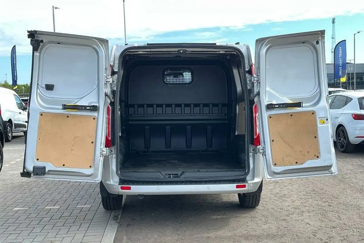 2023-ford-transit-custom-20tdci-320-l2h1-limited-170pseu6dt-double-cab-in-van-1997cc-auto-big-5