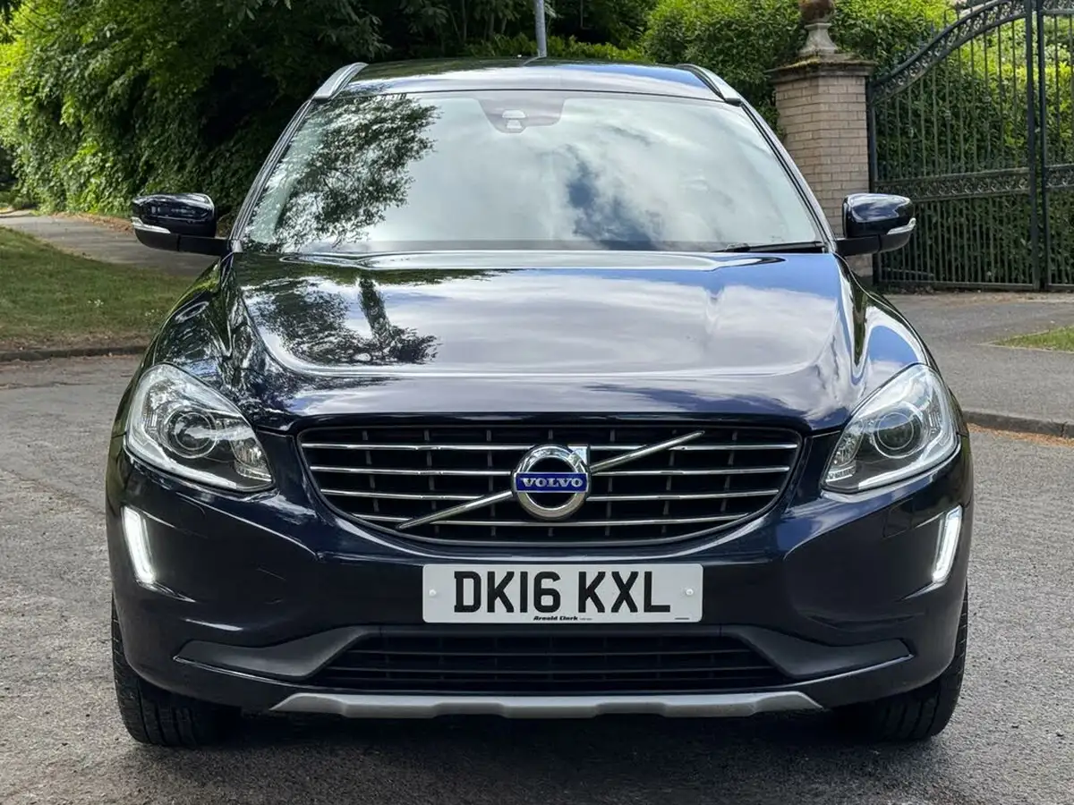 2016-volvo-xc60-24td-d4-se-lux-geartronic-big-5