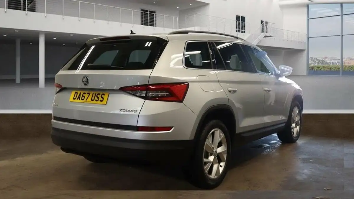 2017-skoda-kodiaq-20tdi-se-l-150ps-7-seat-ss-dsg-big-3