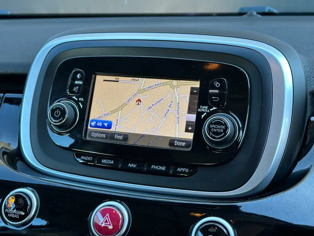 2016-fiat-500x-14-multiair-pop-star-big-22