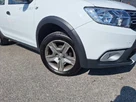 2017-dacia-sandero-stepway-15dci-laureate-small-8