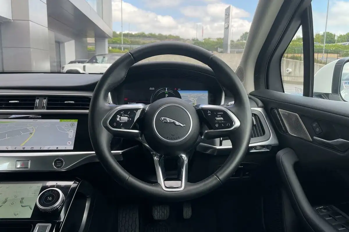 2020-jaguar-i-pace-ev400-s-big-42