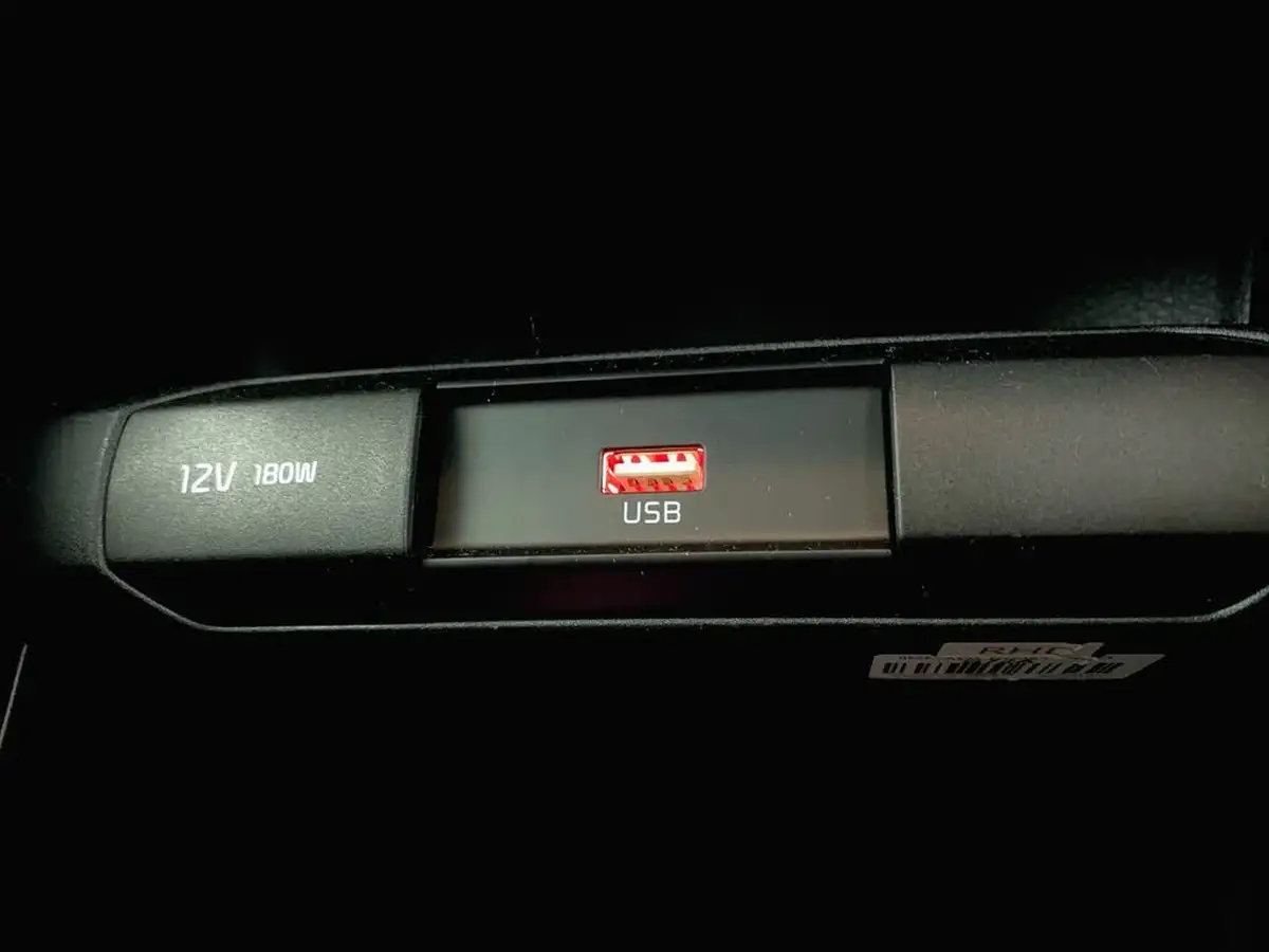 2022-kia-picanto-10-t-gdi-gt-line-s-big-33