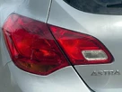 2014-vauxhall-astra-16-design-hatchback-auto-small-23
