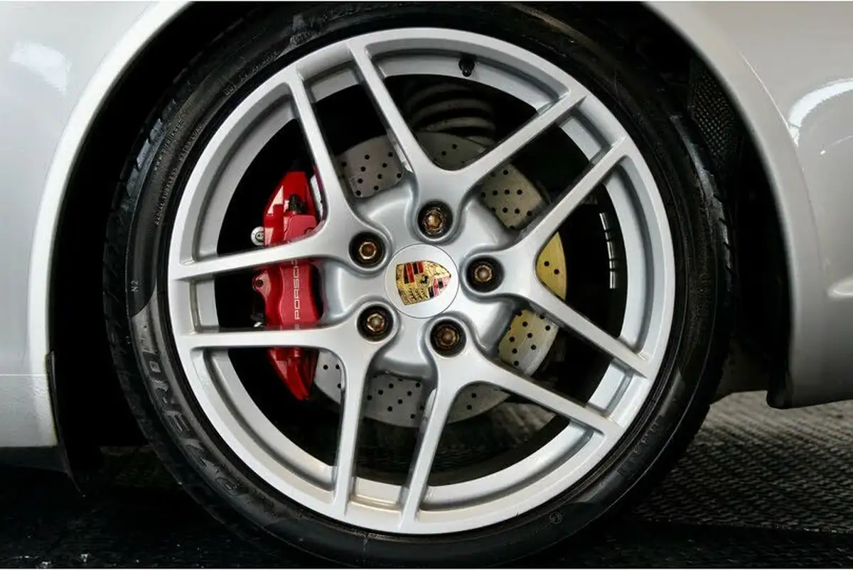 2009-porsche-911-big-26
