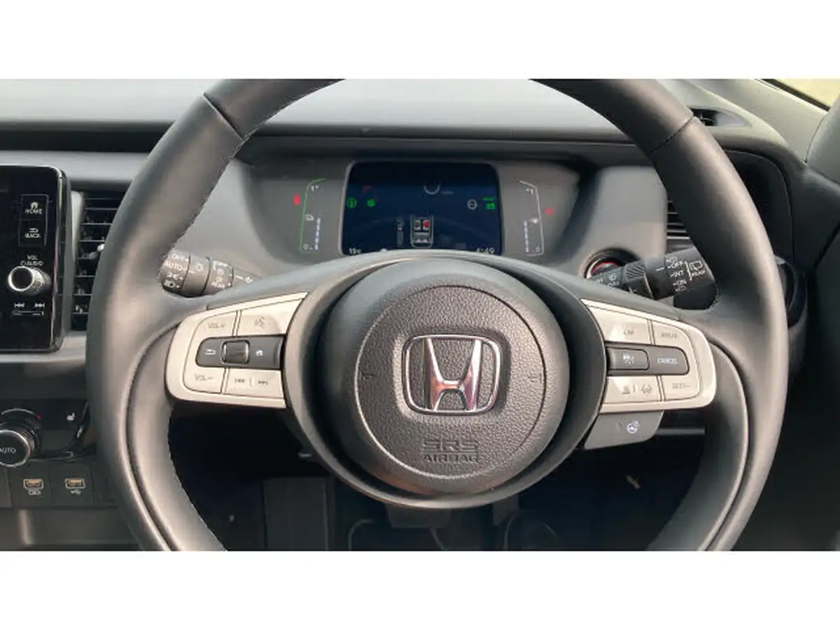 2025-honda-jazz-15-i-mmd-crosstar-advance-big-24