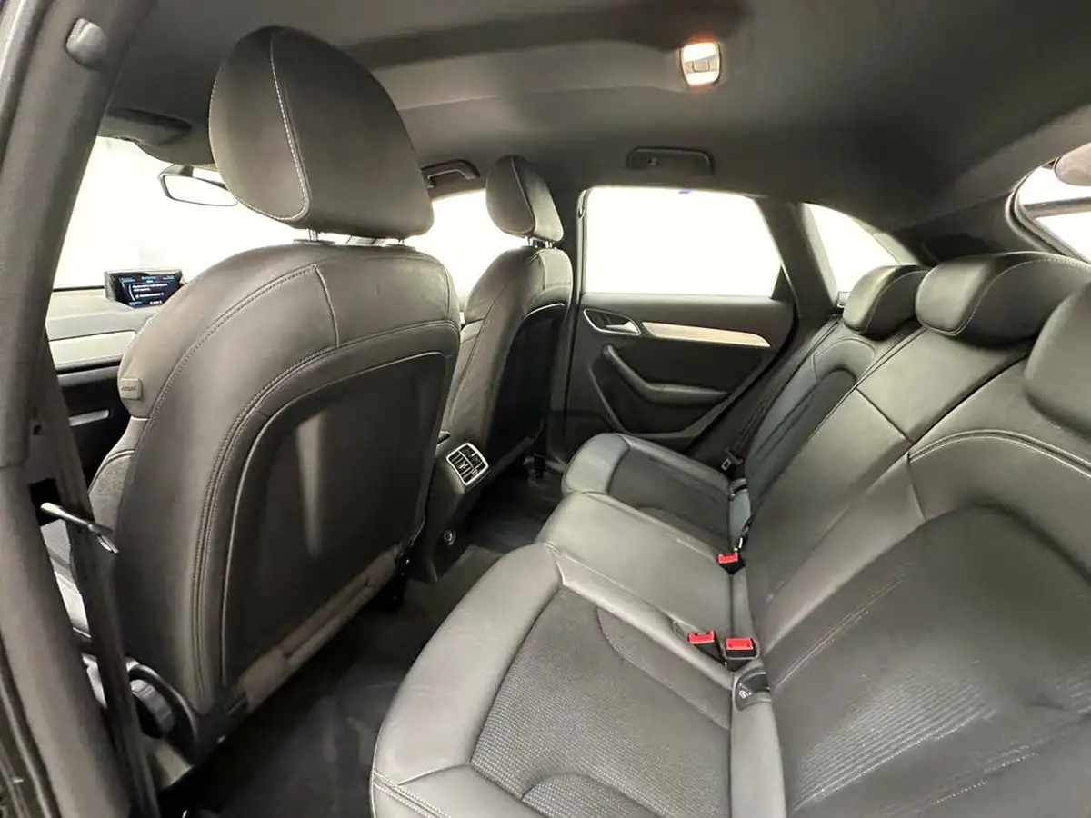 2018-audi-q3-20-tdi-s-line-edition-big-25