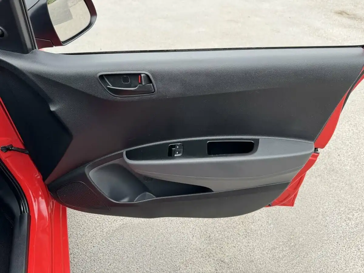 2018-hyundai-i10-10-s-big-40