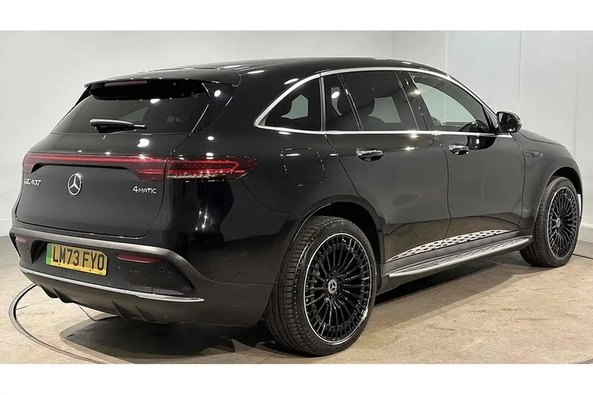 2022-mercedes-benz-eqc-e-eqc-400-amg-line-premium-plus-big-8