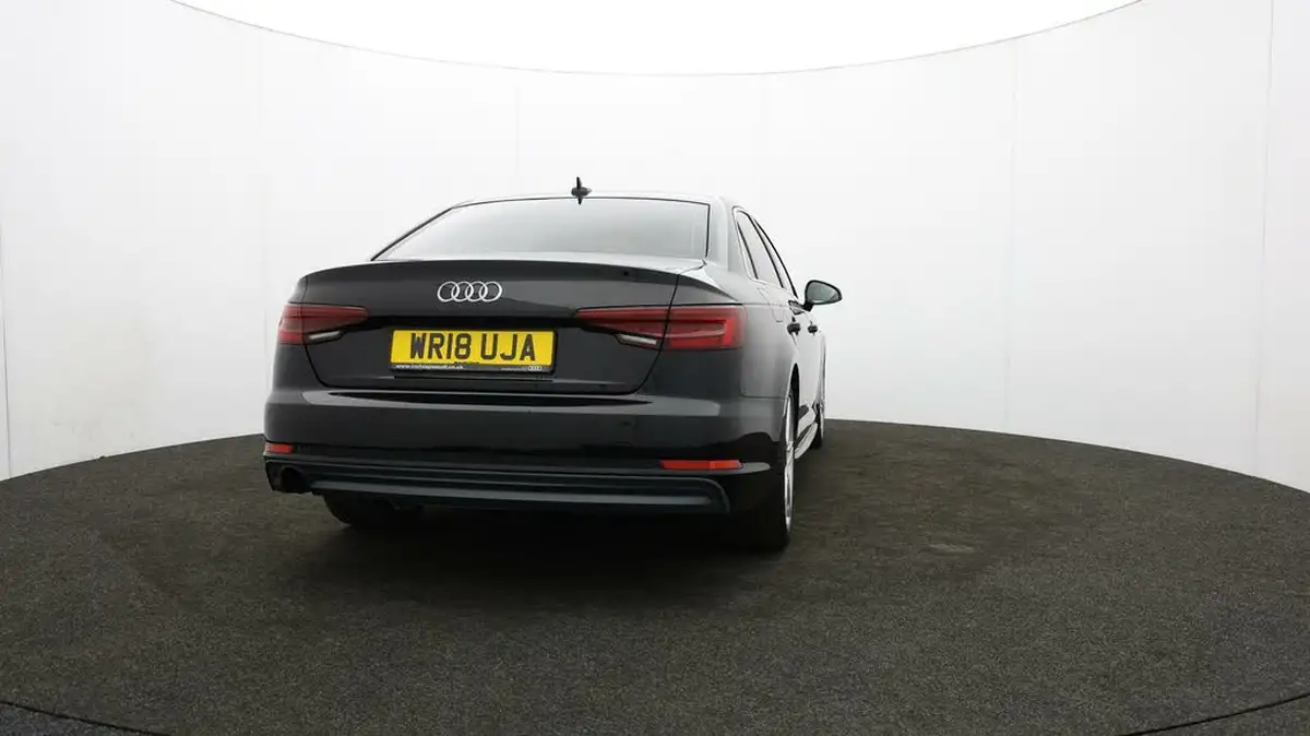 2018-audi-a4-14-tfsi-s-line-tronic-big-75