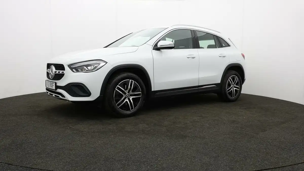 2021-mercedes-benz-gla-class-13-gla-200-sport-big-61