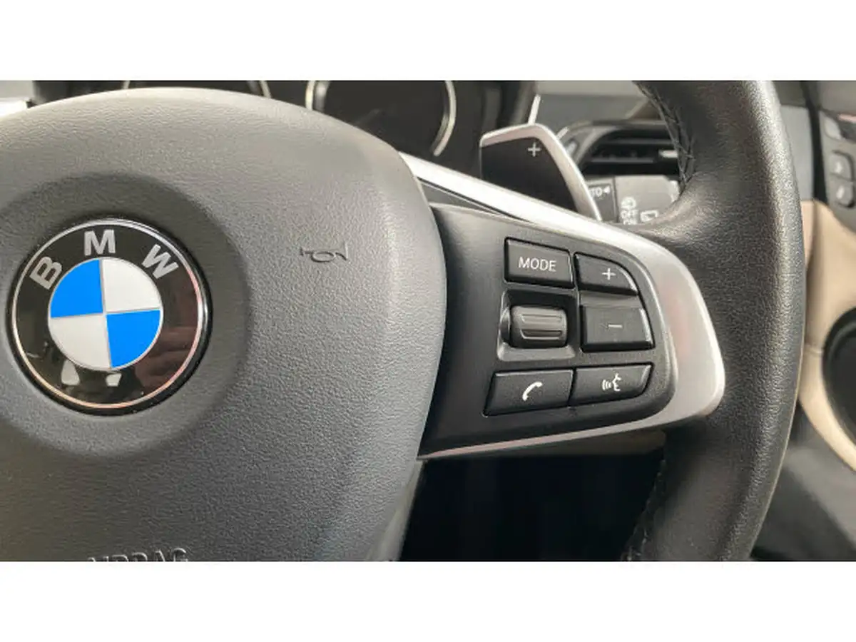 2021-bmw-x1-20-sdrive20i-xline-big-17