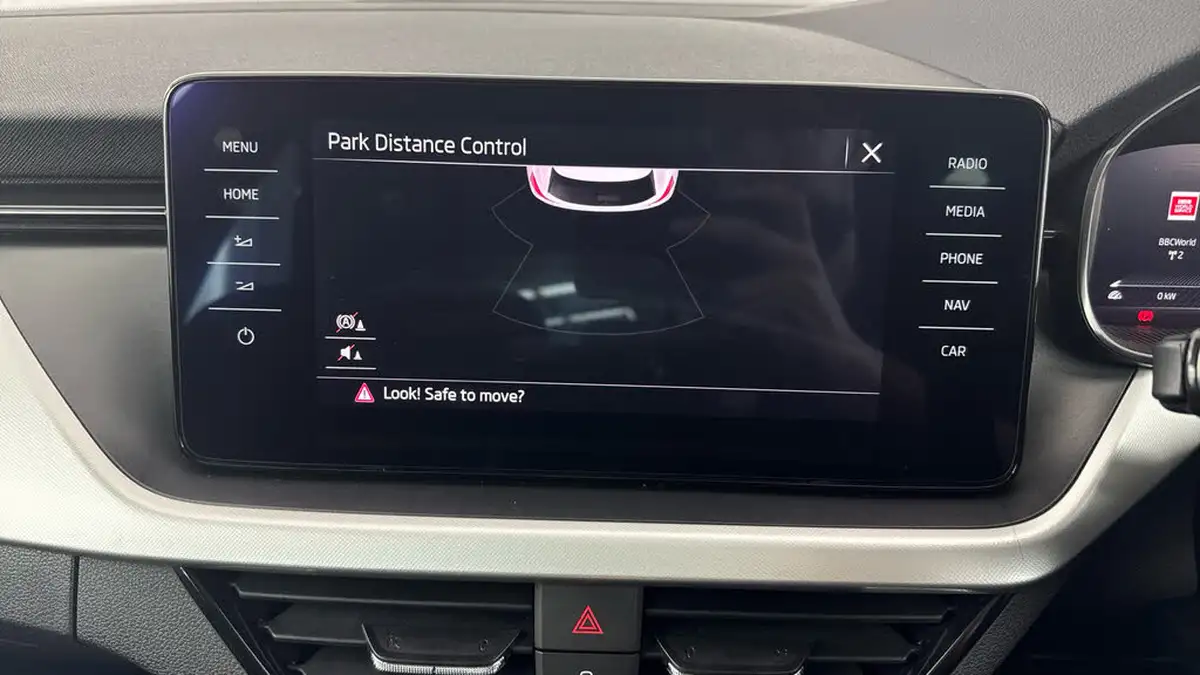 2021-skoda-kamiq-10-tsi-se-l-109ps-dsg-big-17