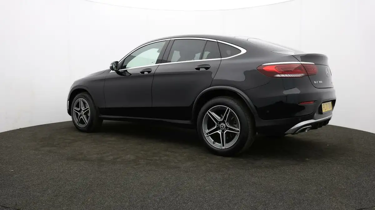 2021-mercedes-benz-glc-class-20-glc300-amg-line-258ps-coupe-4d-big-71