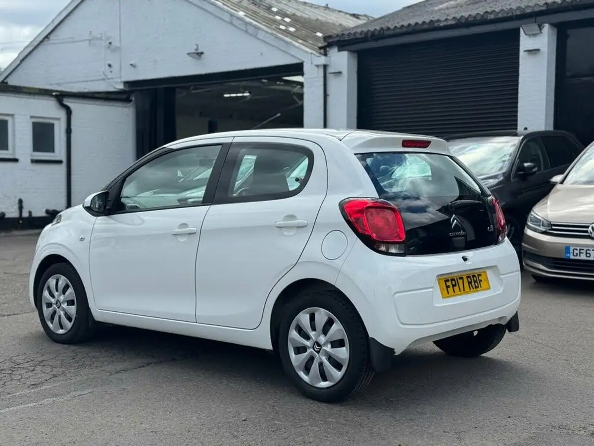 2017-citroen-c1-12-puretech-feel-5d-big-4