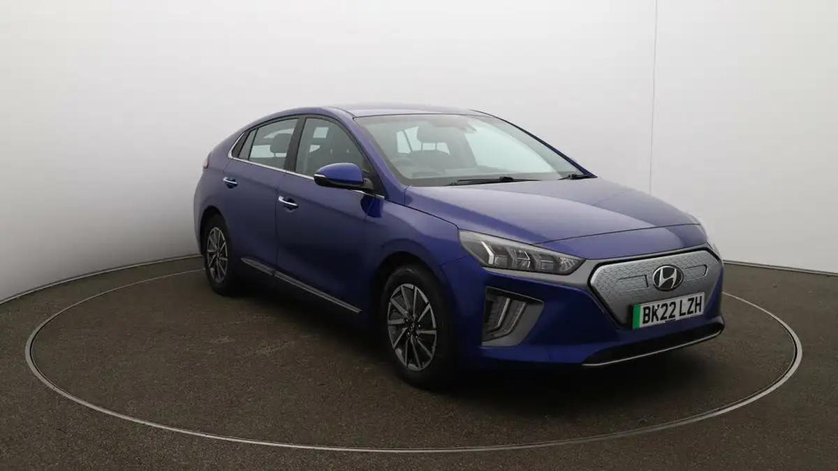 2022-hyundai-ioniq-e-premium-electric-big-41