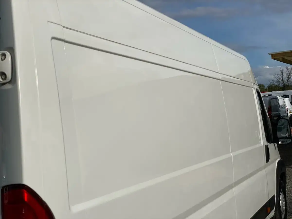 2020-peugeot-boxer-22-bluehdi-professional-435-l4-h2-big-31