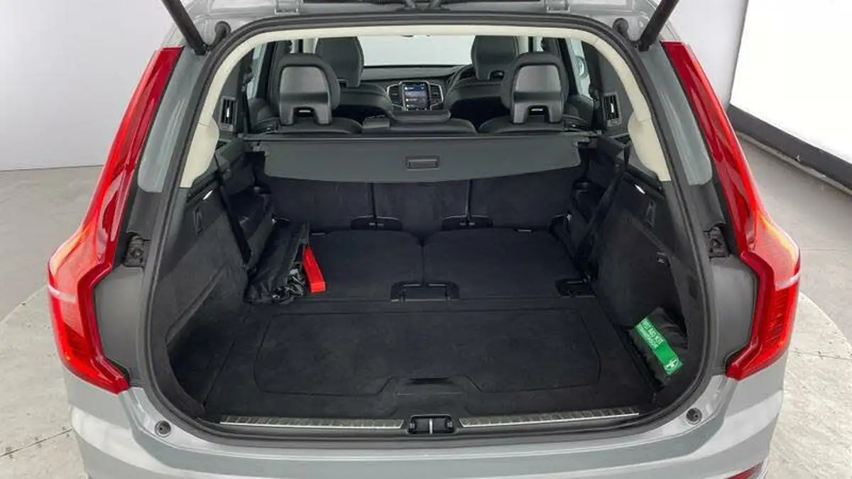 2024-volvo-xc90-20-b5-core-big-30