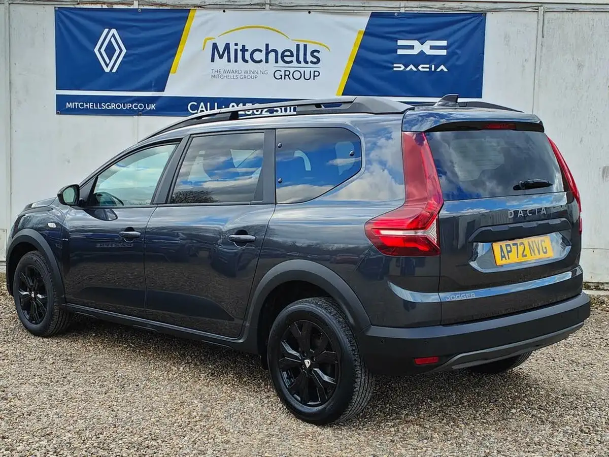 2023-dacia-jogger-10-tce-extreme-se-big-3
