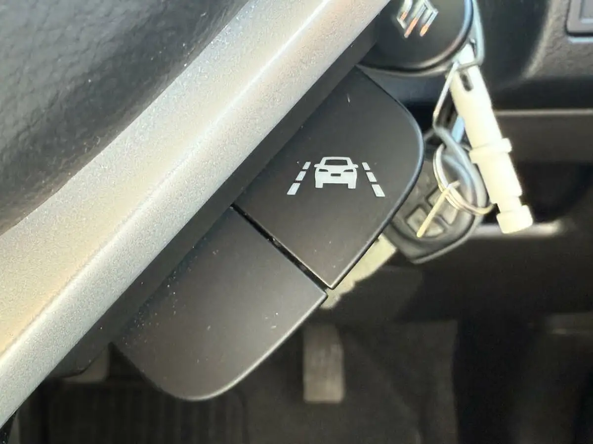 2023-suzuki-vitara-14-boosterjet-sz-t-big-9