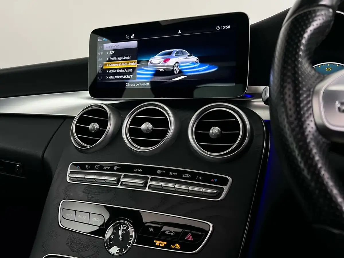2018-mercedes-benz-c-class-20d-c220d-amg-line-premium-plusss-saloon-4d-big-44