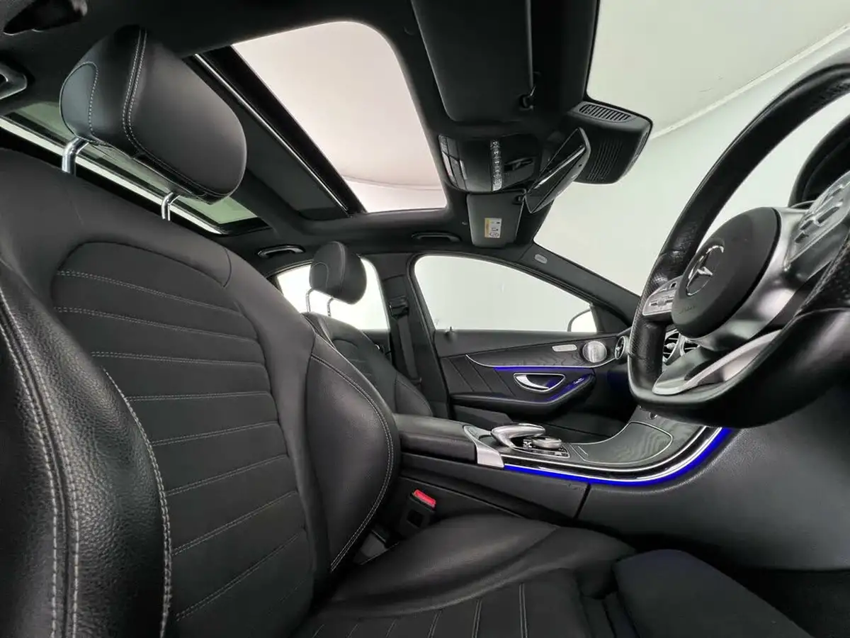 2018-mercedes-benz-c-class-20d-c220d-amg-line-premium-plusss-saloon-4d-big-16