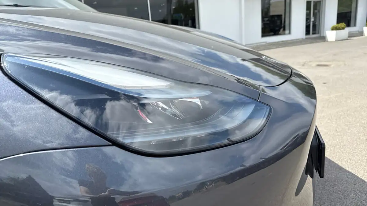 2023-tesla-model-y-e-rwd-big-5