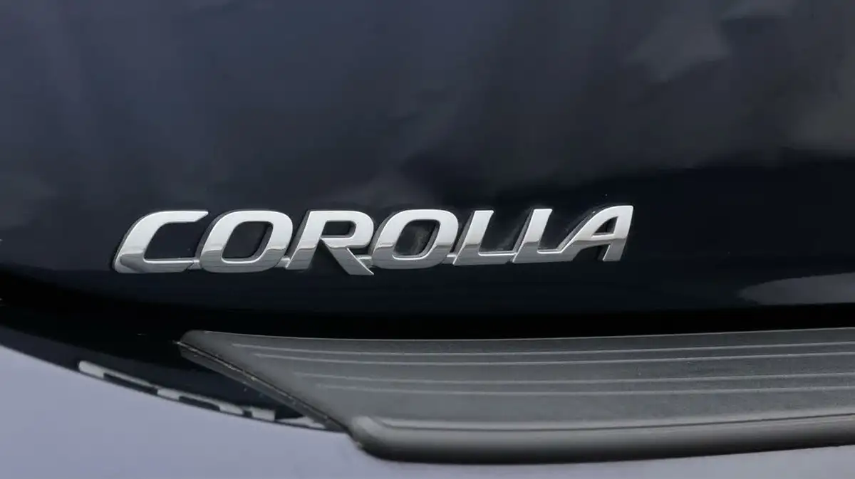 2022-toyota-corolla-18-vvt-i-gr-sport-120bhp-trk-hatchback-big-22