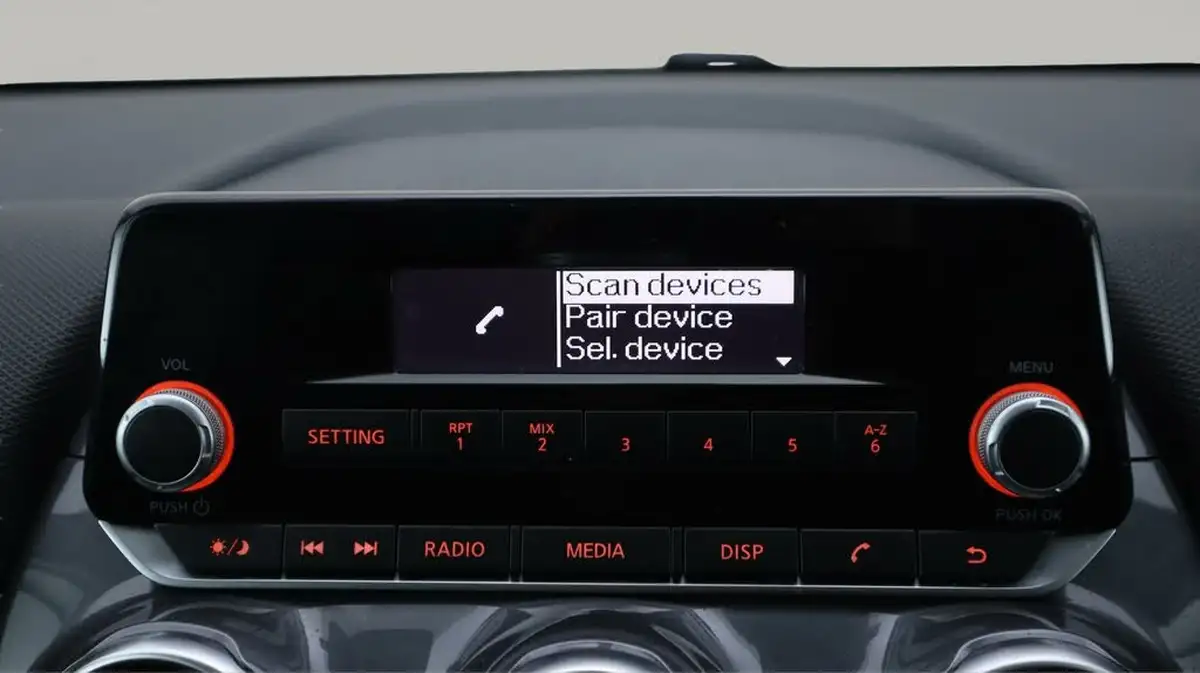 2021-nissan-juke-10-dig-t-visia-big-22