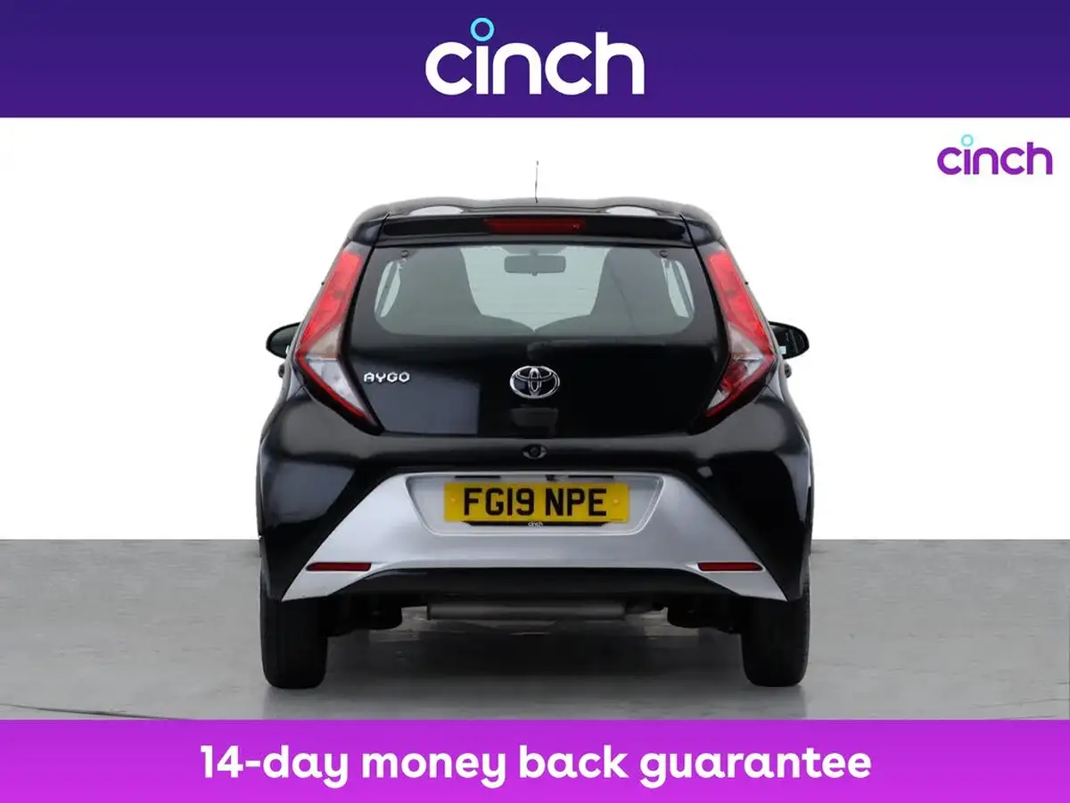 2019-toyota-aygo-10-vvt-i-x-play-big-7