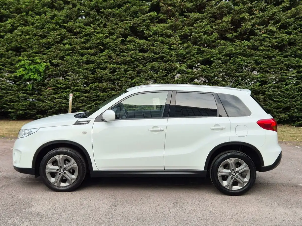 2017-suzuki-vitara-16-sz-t-auto-big-3