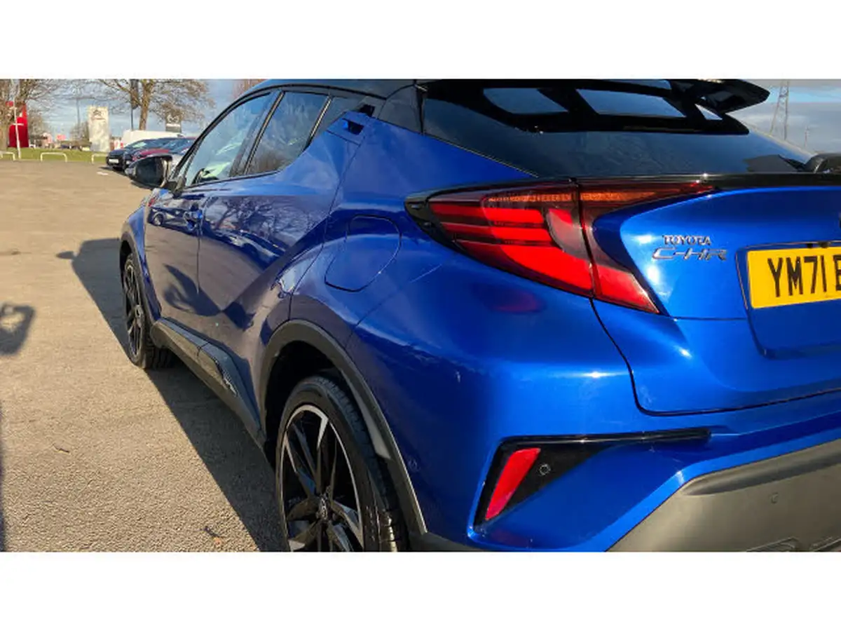 2022-toyota-c-hr-18-vvt-i-gr-sport-big-37