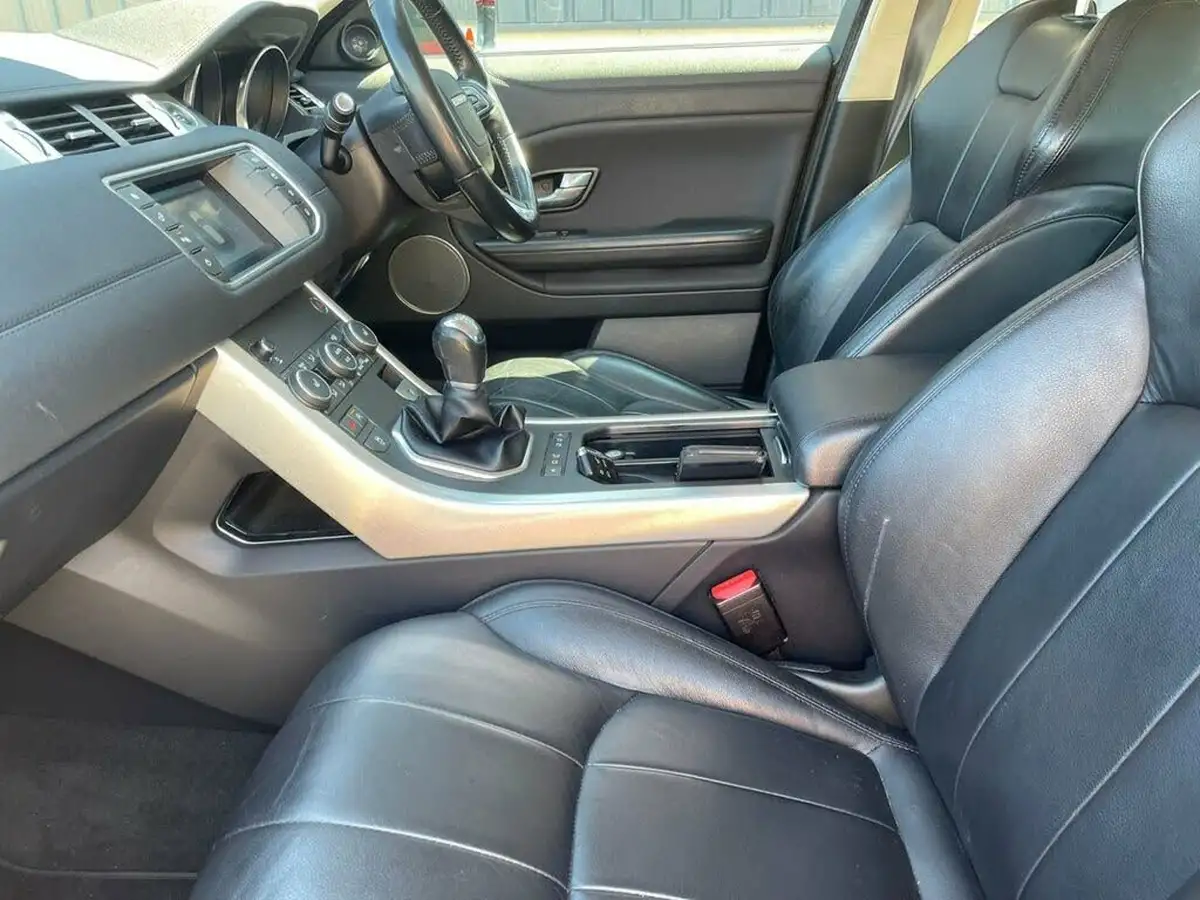 2016-land-rover-range-rover-evoque-20td4-se-ss-big-33
