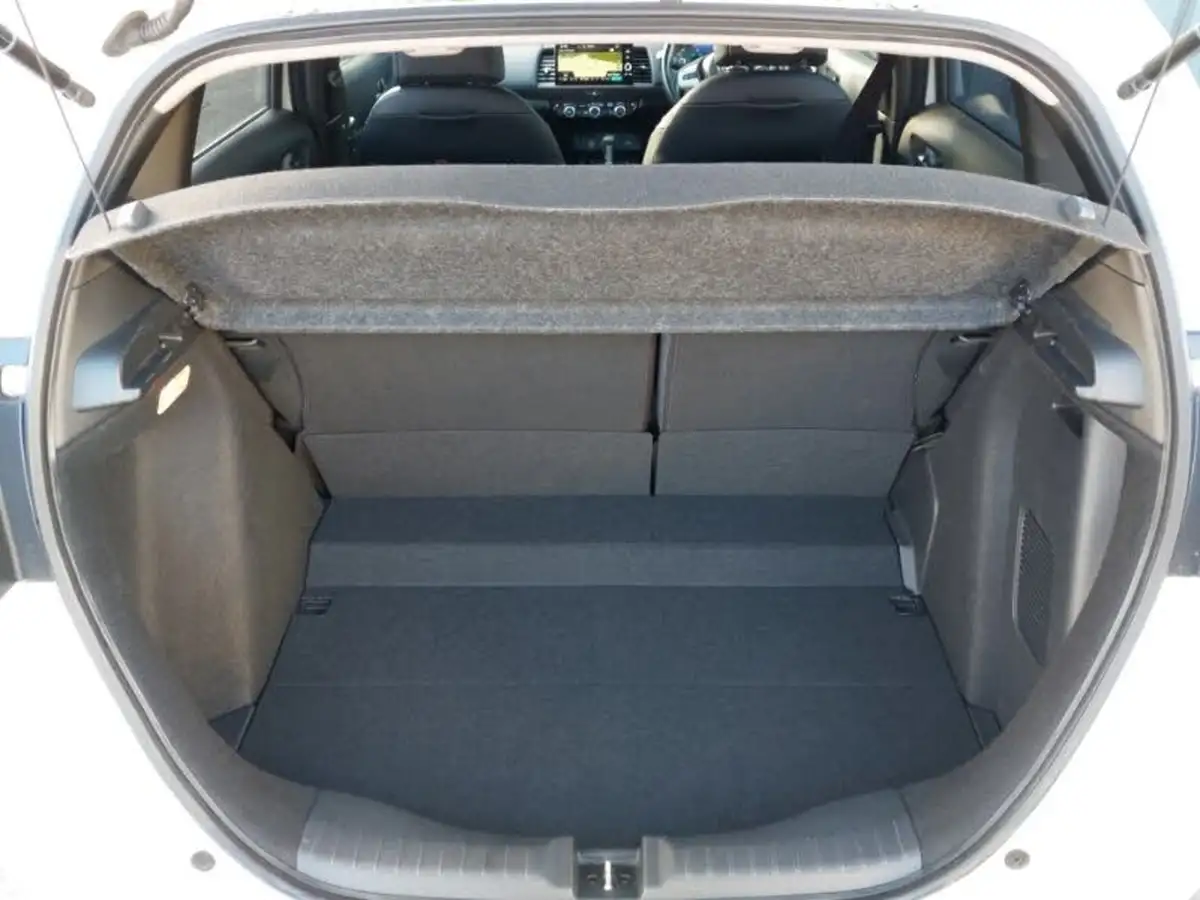 2021-honda-jazz-15-i-mmd-ex-107ps-big-7