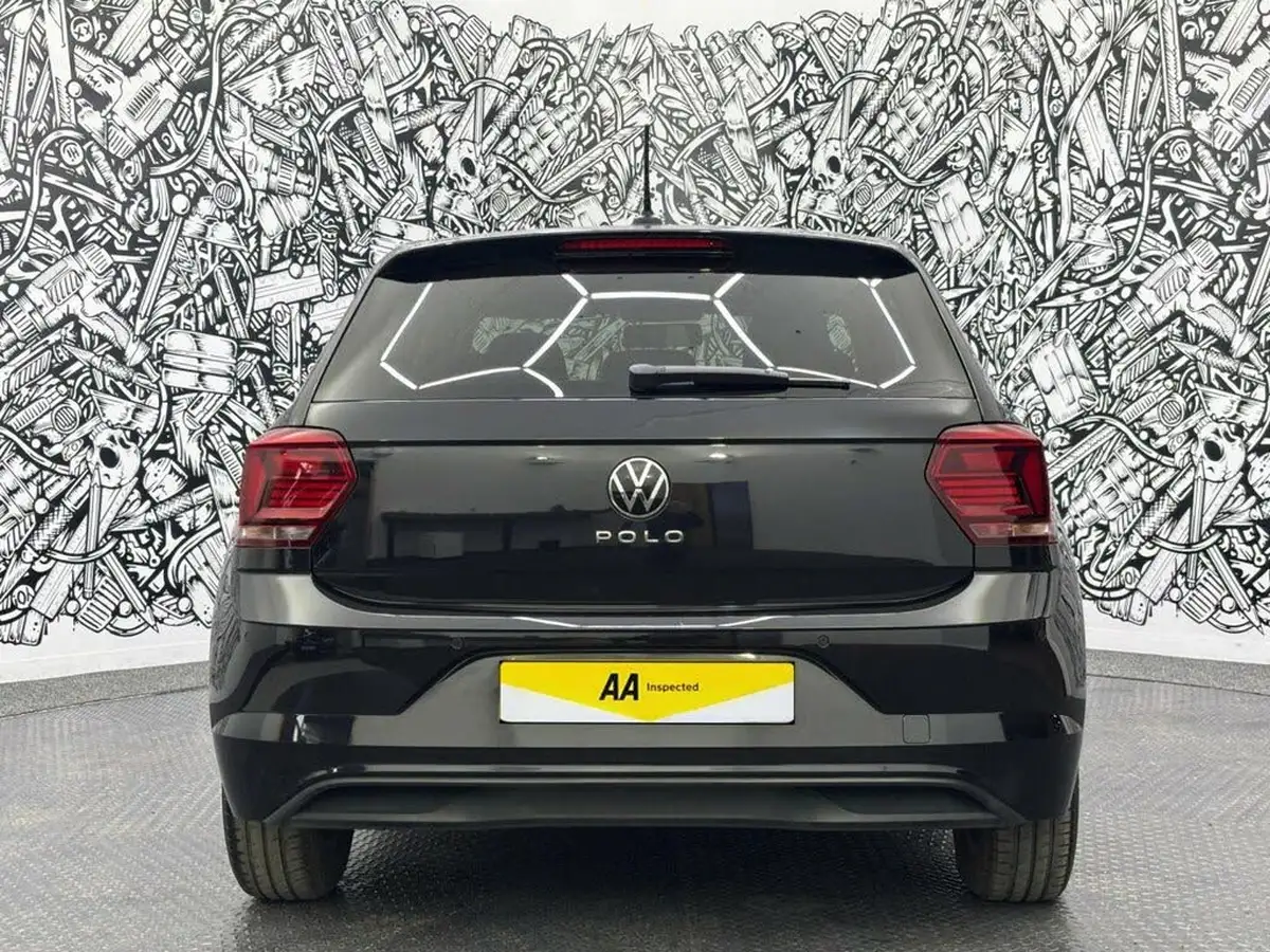 2021-volkswagen-polo-10-tsi-match-big-9