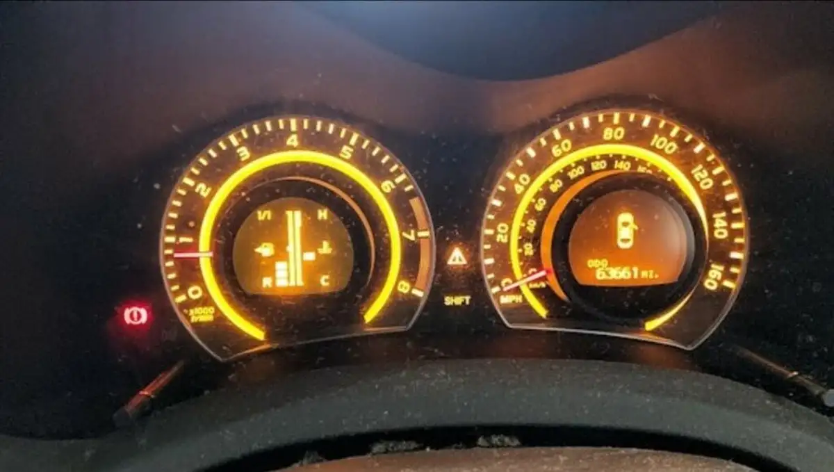2007-toyota-auris-16-tr-vvt-i-5d-big-4