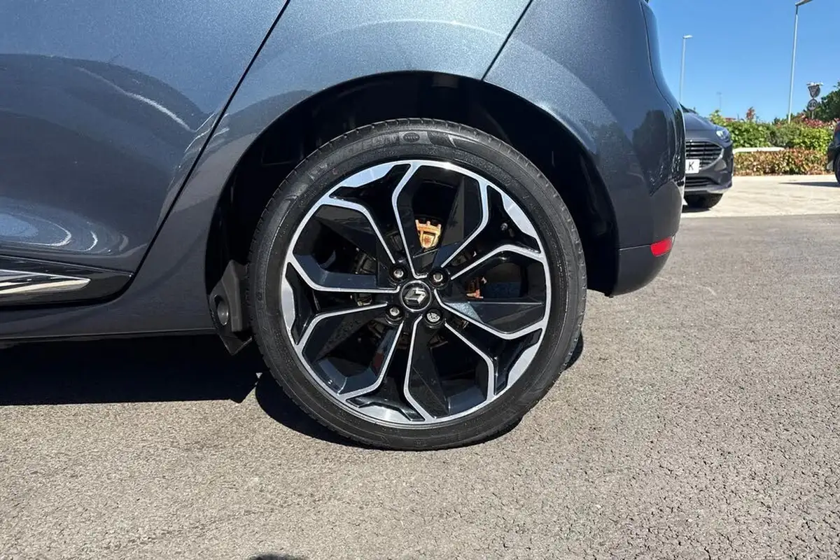 2018-renault-clio-12-tce-dynamique-s-nav-big-12