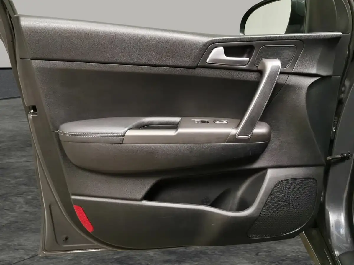 2021-kia-sportage-16-gdi-2-big-35