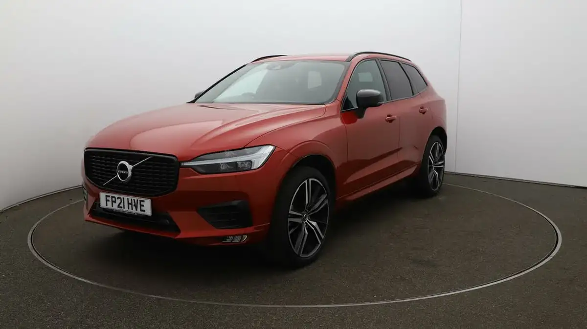 2021-volvo-xc60-20-b5-r-design-awd-big-35
