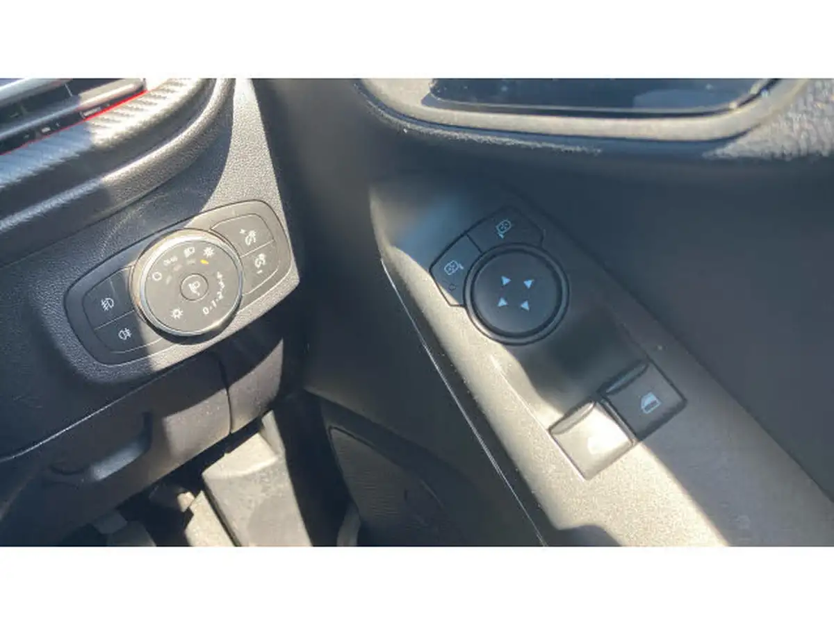 2022-ford-fiesta-10t-st-line-vignale-155ps-hybrid-mhev-3d-big-20