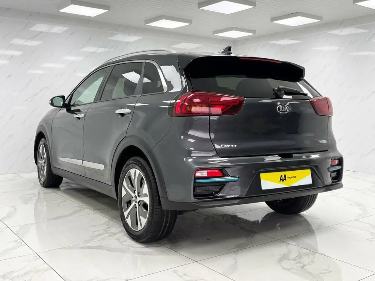 2021-kia-e-niro-ev-4-big-9