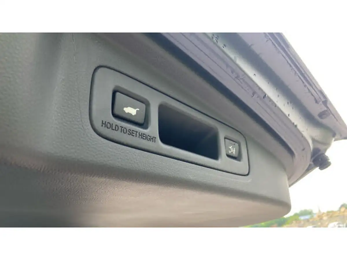 2025-honda-cr-v-20-i-mmd-advance-tech-big-12