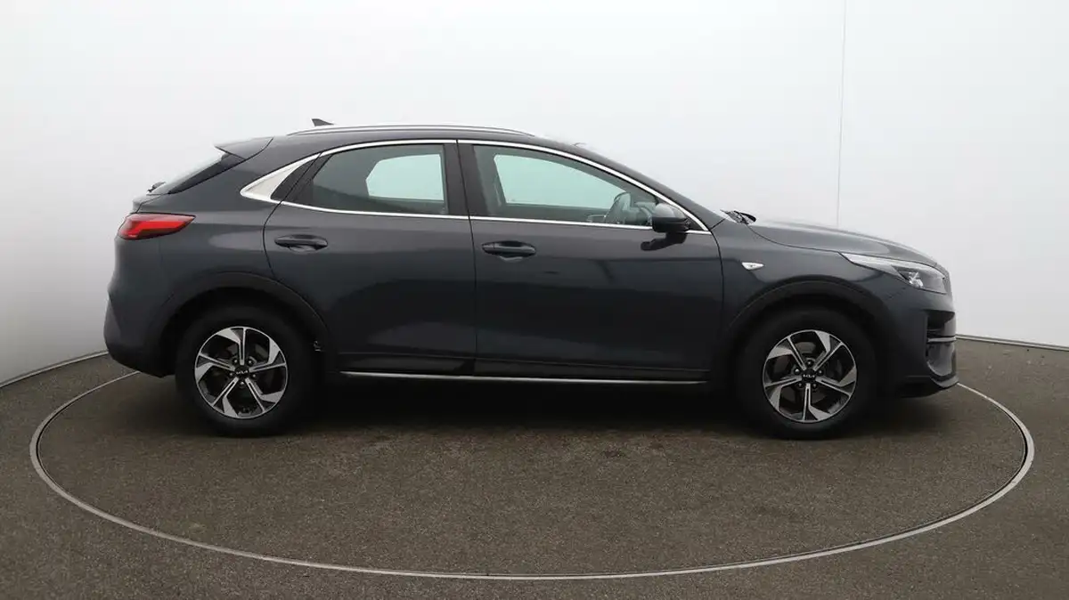 2022-kia-xceed-10-t-gdi-2-big-47