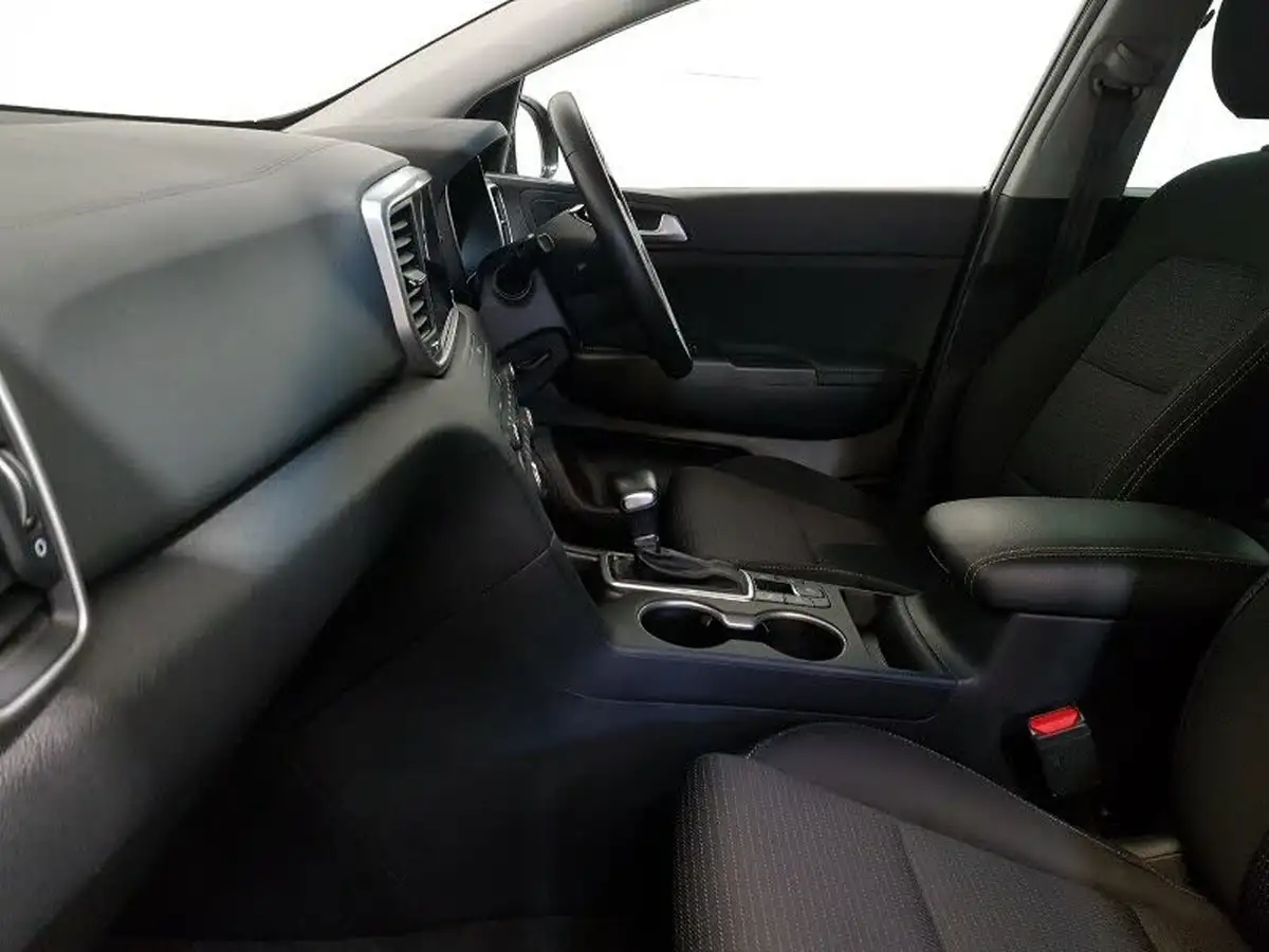 2022-kia-sportage-16crdi-2-134bhp-48v-dct-big-4