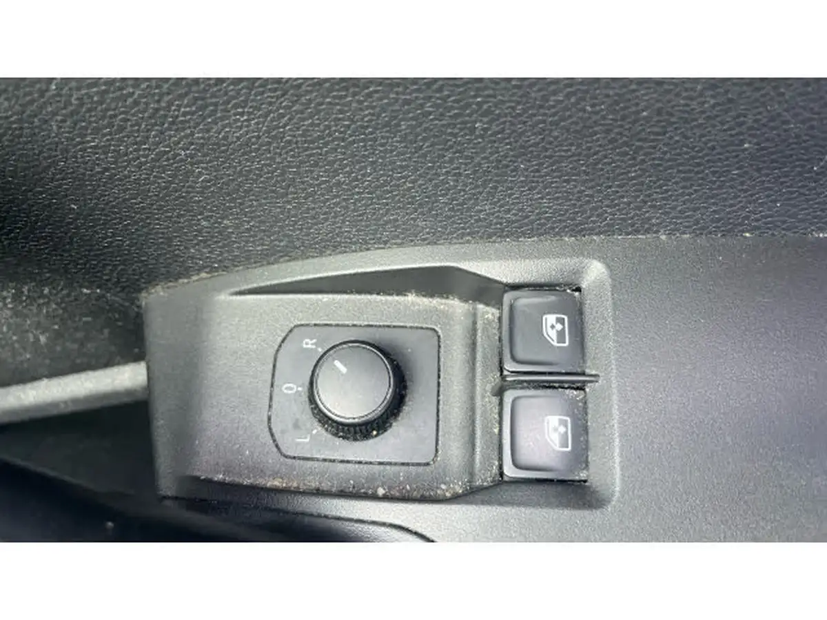 2019-seat-ibiza-10-mpi-se-technology-ss-big-21