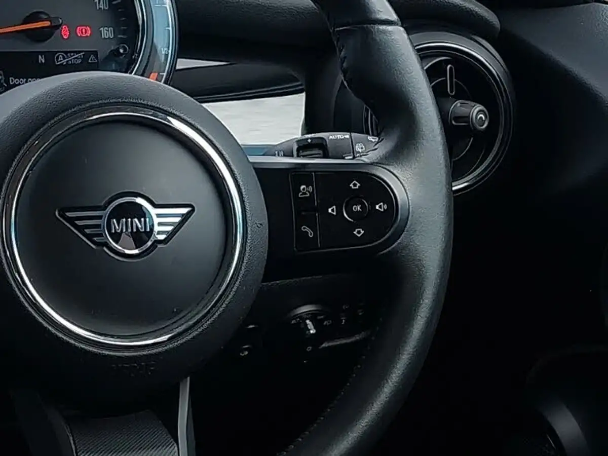 2021-mini-cooper-15-cooper-classic-hatchback-5d-big-12