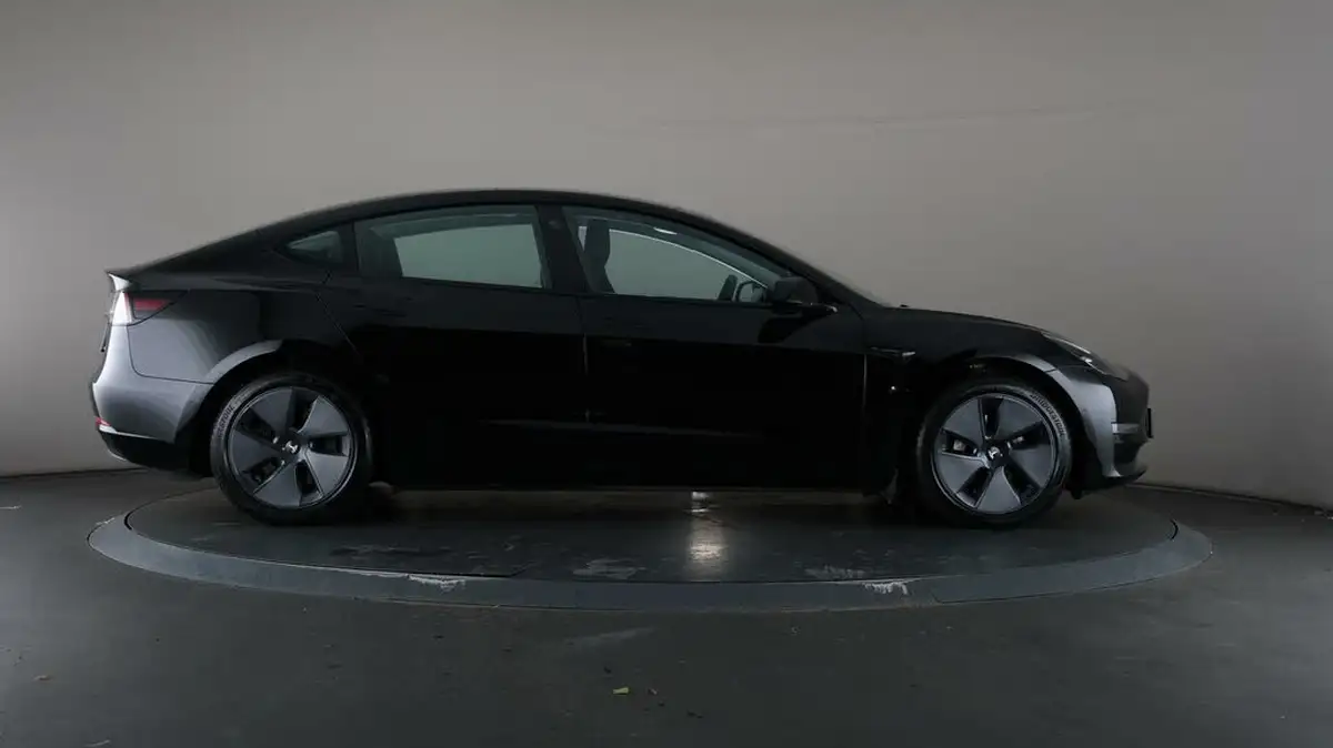 2021-tesla-model-3-e-long-range-4x4-big-60