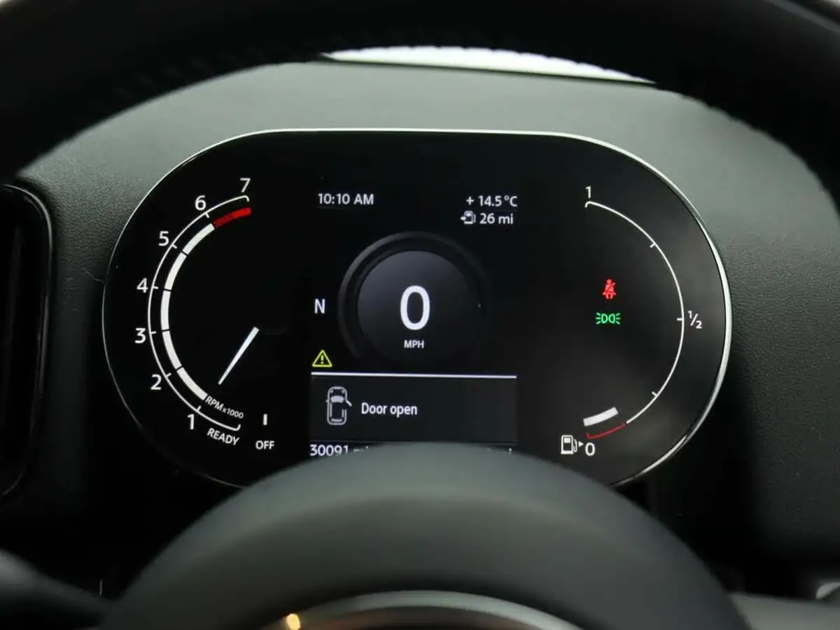 2020-mini-countryman-15-cooper-classic-comfort-big-42