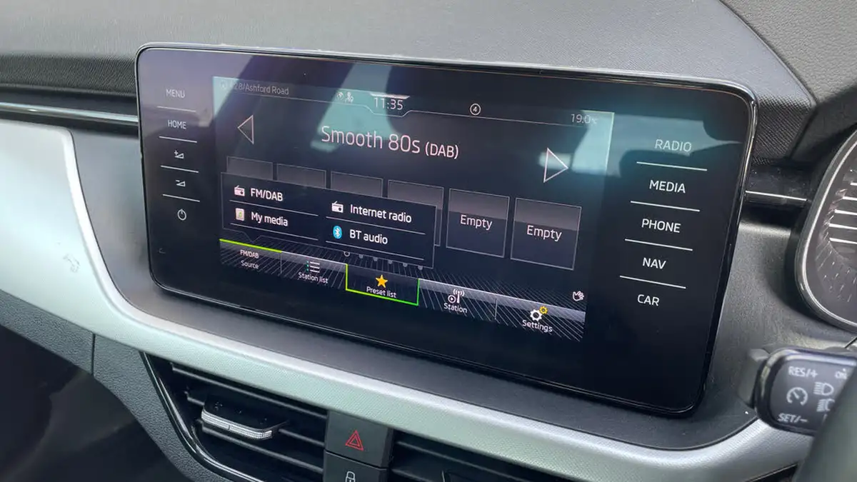 2020-skoda-kamiq-10-tsi-se-l-116ps-dsg-big-24